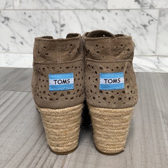 TOMS Moroccan Cutout Desert Rope Wedge Bootie Taupe Neutral 8 - Picture 6 of 8